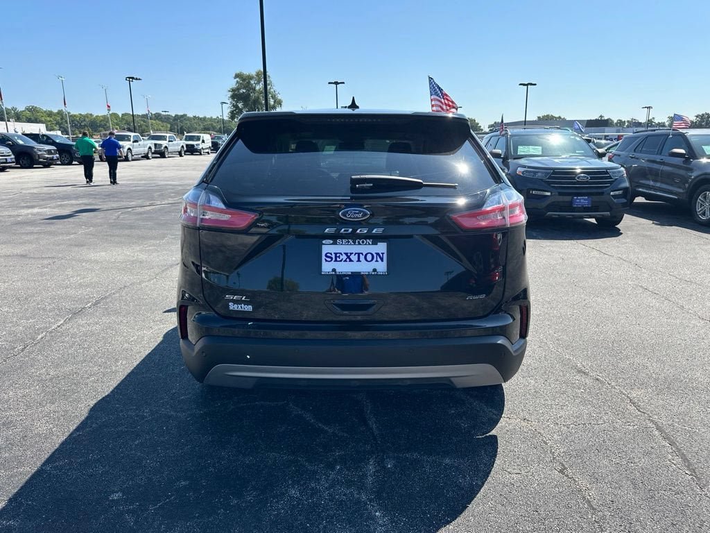 Certified 2024 Ford Edge SEL w/ Convenience Package AWD/4WD image 6