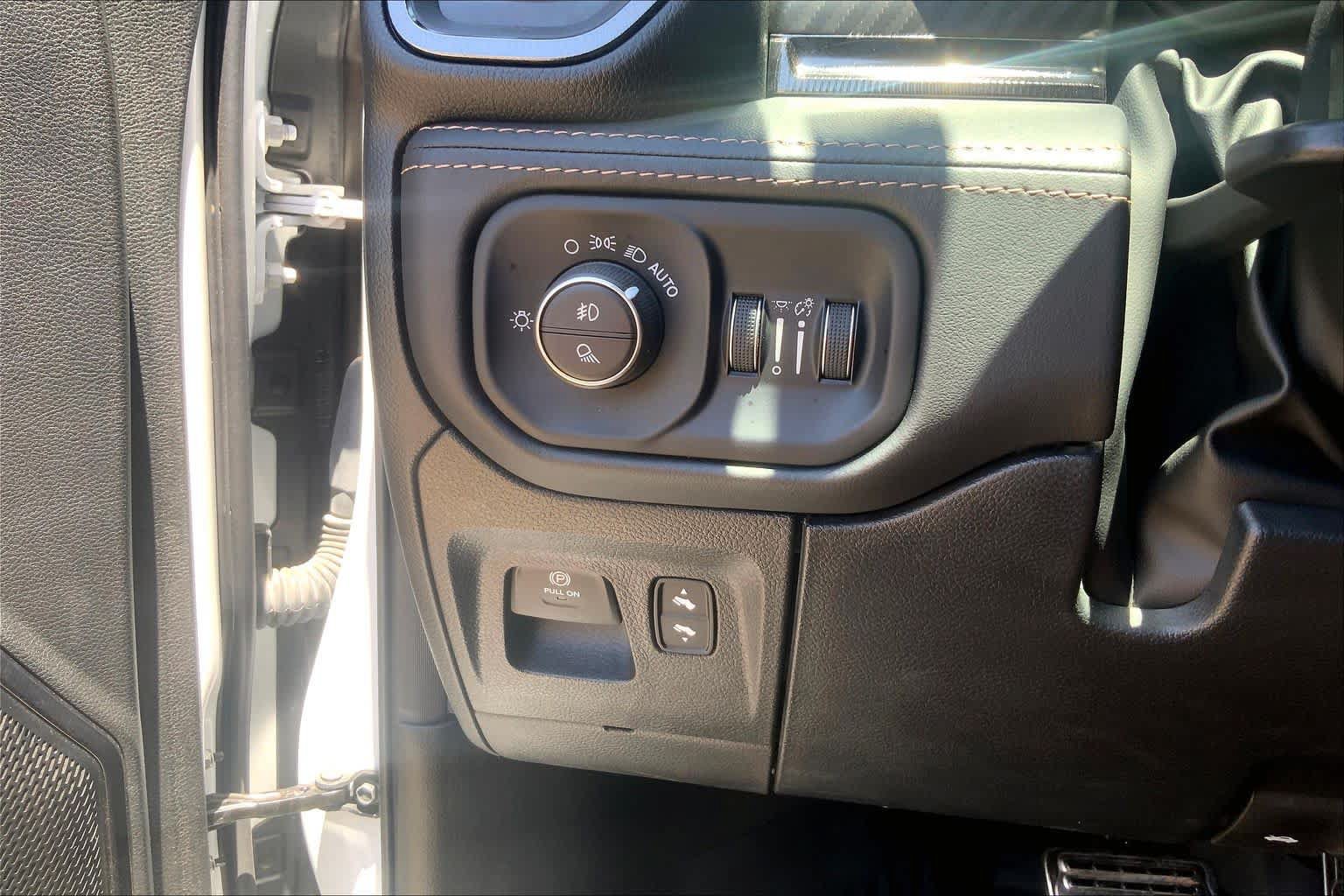 Used 2024 RAM 1500 TRX AWD/4WD image 60