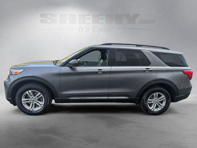 Certified 2022 Ford Explorer XLT w/ Equipment Group 202A AWD/4WD image 15