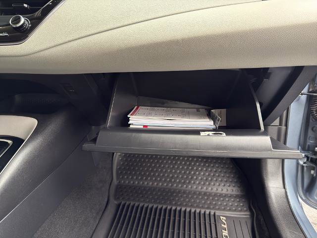 Used 2021 Toyota Corolla LE image 32