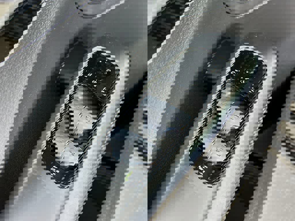 Used 2022 Mercedes-Benz C 300 4MATIC Sedan image 29