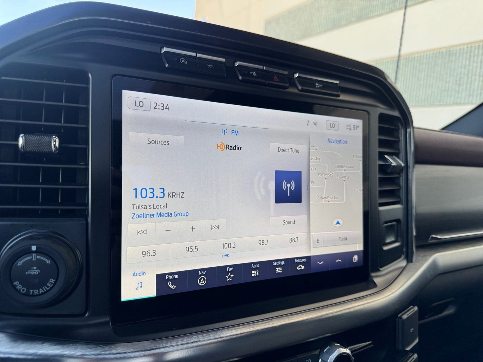 Certified 2023 Ford F150 Lariat w/ Equipment Group 502A High image 28