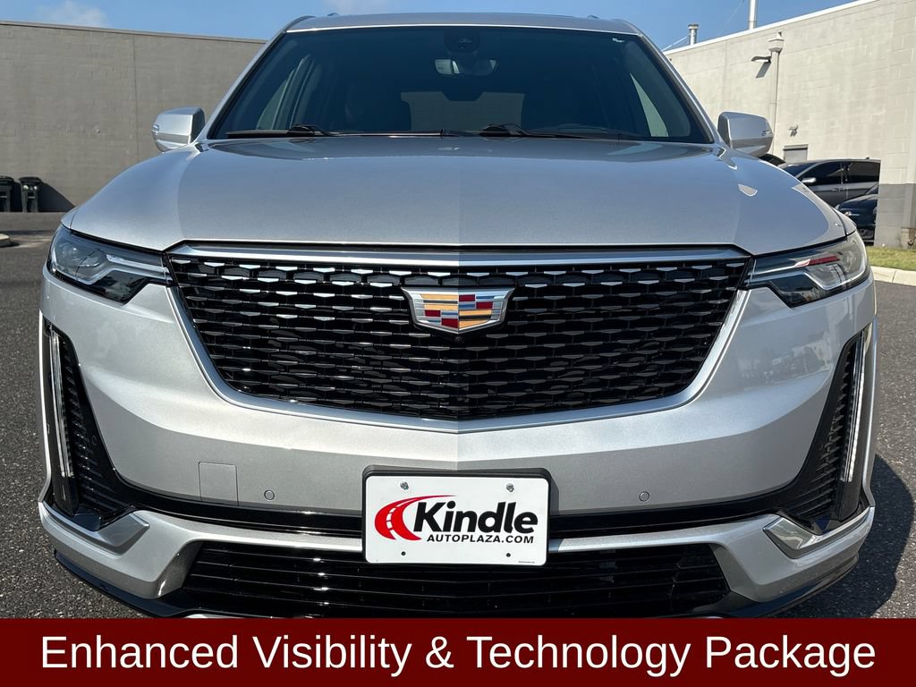 Used 2020 Cadillac XT6 Premium Luxury AWD/4WD image 2