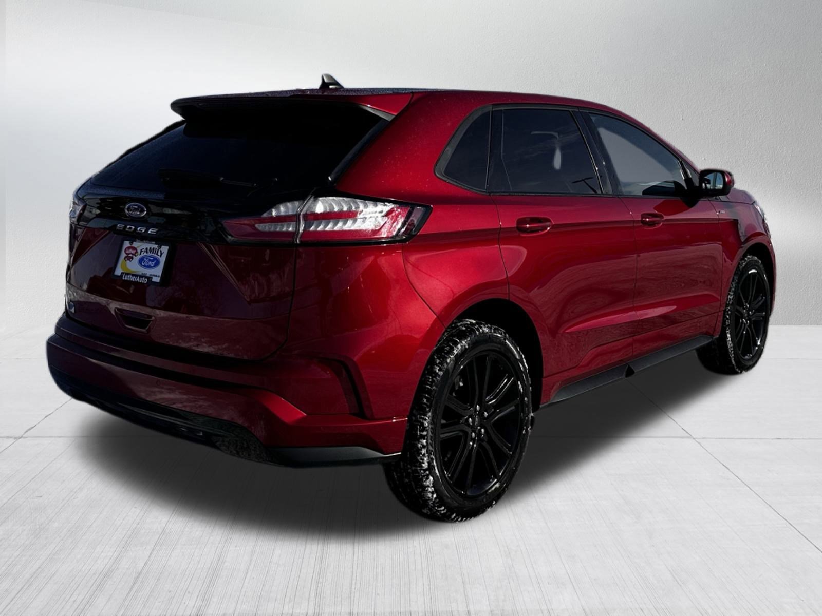 Certified 2024 Ford Edge ST-Line image 5