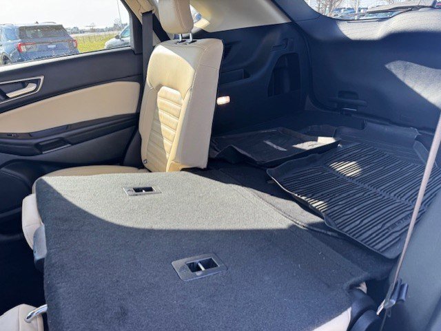 Certified 2024 Ford Edge SEL w/ Convenience Package image 27