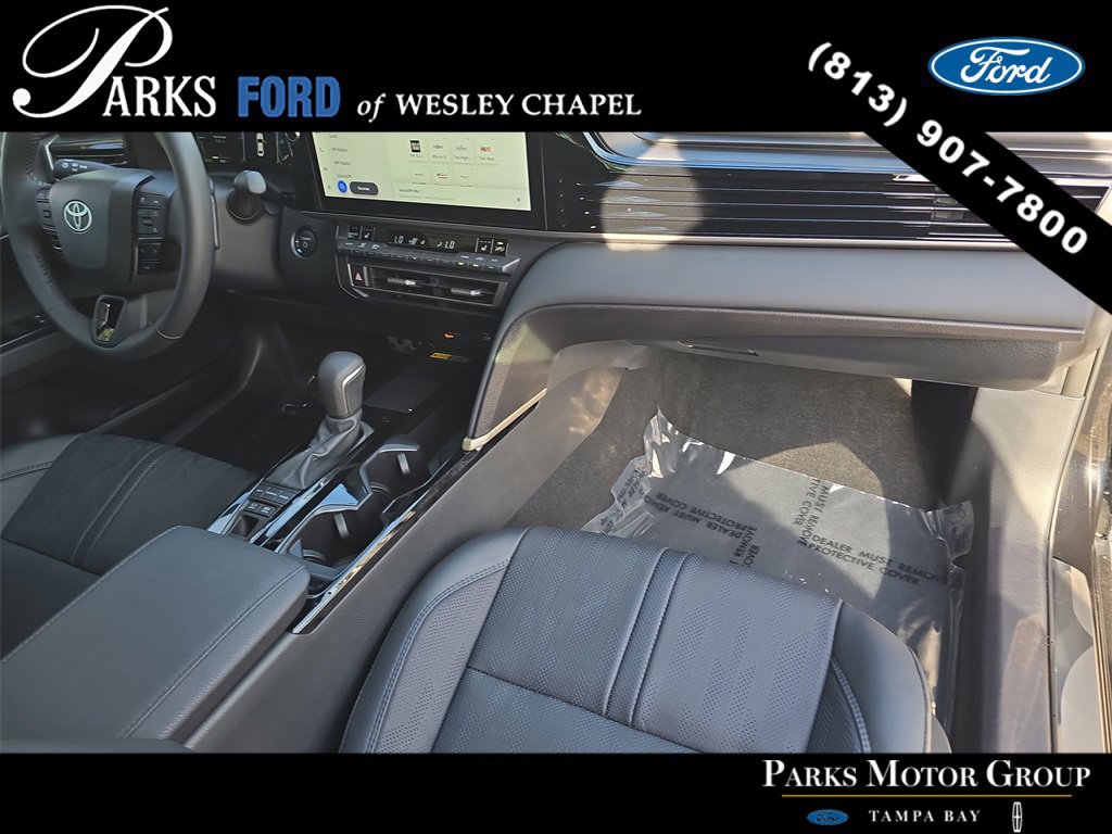 Used 2025 Toyota Camry XSE image 9