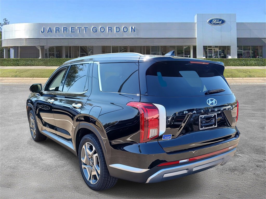 Used 2024 Hyundai Palisade SEL w/ Premium Package image 2