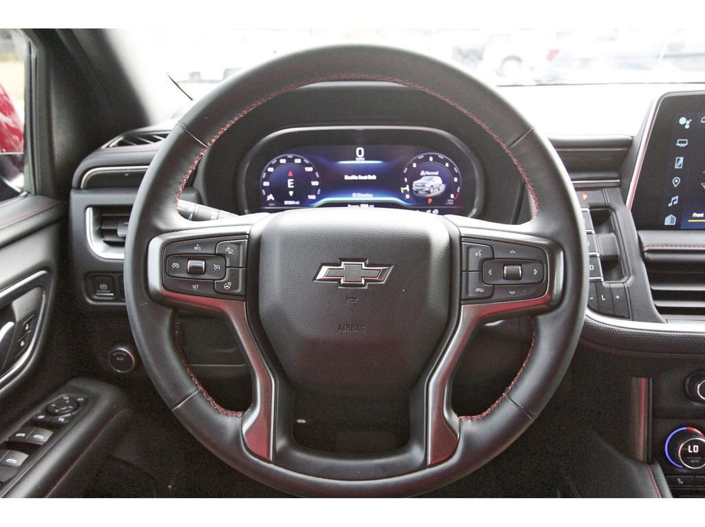 Used 2023 Chevrolet Suburban RST w/ Luxury Package image 15