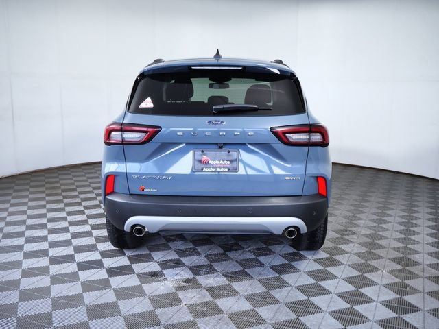 Certified 2024 Ford Escape Platinum AWD/4WD image 7