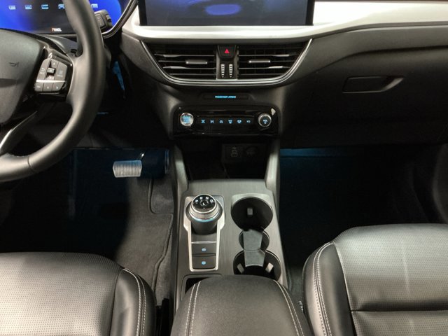 Certified 2024 Ford Escape Platinum AWD/4WD image 11