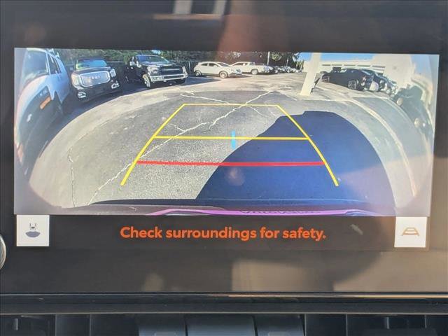 Used 2023 Toyota RAV4 XLE Premium image 14