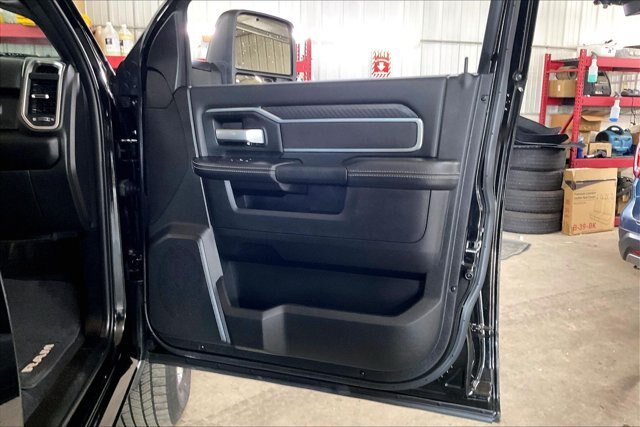 Used 2025 RAM 2500 Big Horn AWD/4WD image 19
