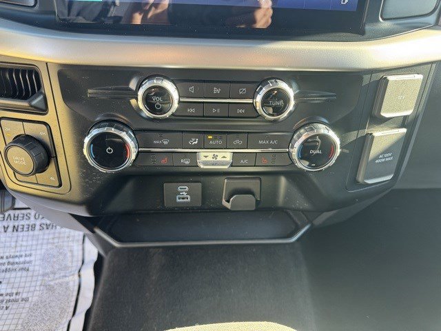 Certified 2022 Ford F150 XLT w/ Equipment Group 302A High image 20