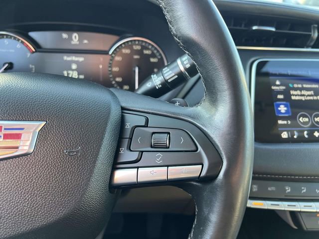 Used 2023 Cadillac XT4 Premium Luxury image 18