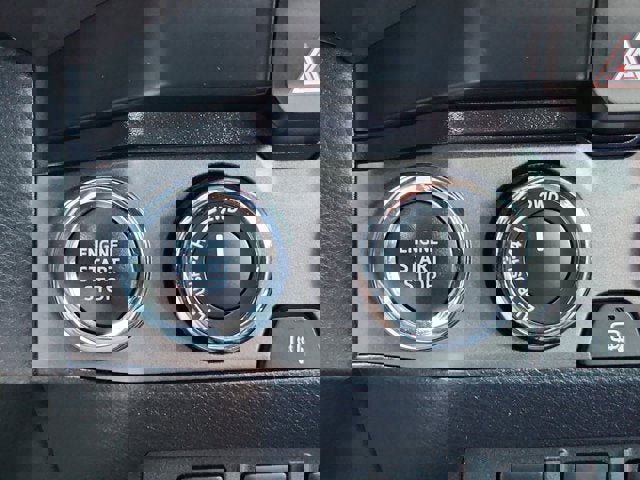 Used 2020 Toyota Tacoma TRD Sport w/ Technology Package AWD/4WD image 22