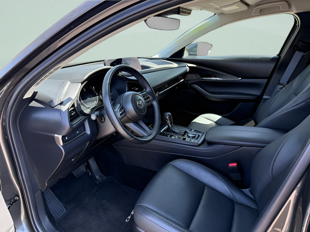 Used 2023 MAZDA CX-30 AWD 2.5 S w/ Select Package image 3