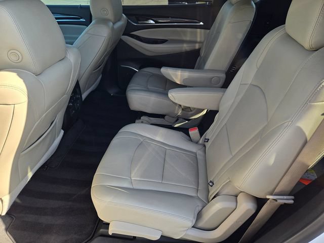 Used 2020 Buick Enclave Essence w/ LPO, Touring Package FWD image 10
