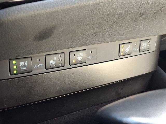 Used 2025 Lexus ES 350 w/ Premium Package FWD image 25