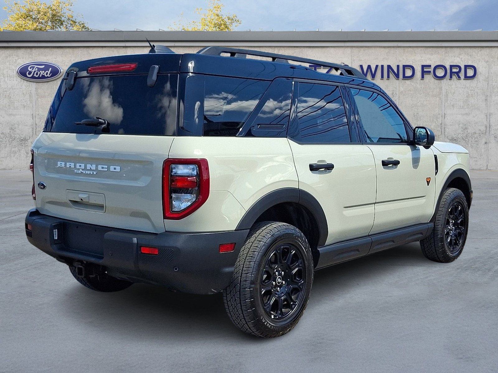 Certified 2025 Ford Bronco Sport Badlands AWD/4WD image 6