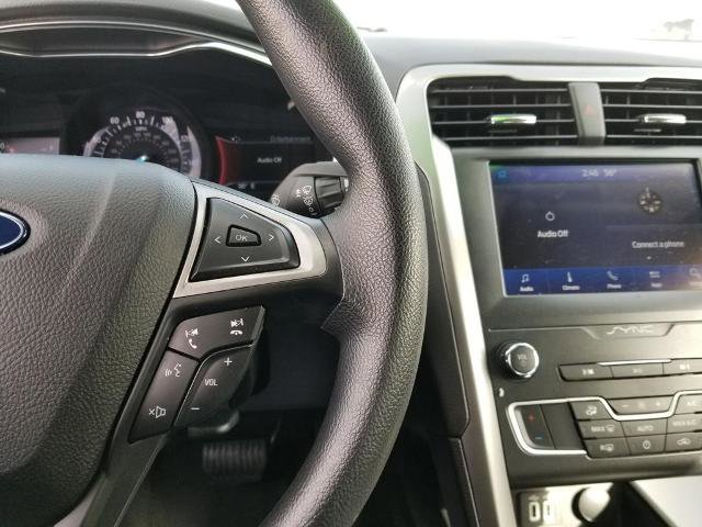 Certified 2020 Ford Fusion SE image 26