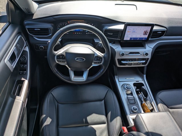 Certified 2023 Ford Explorer XLT w/ Equipment Group 202A image 28