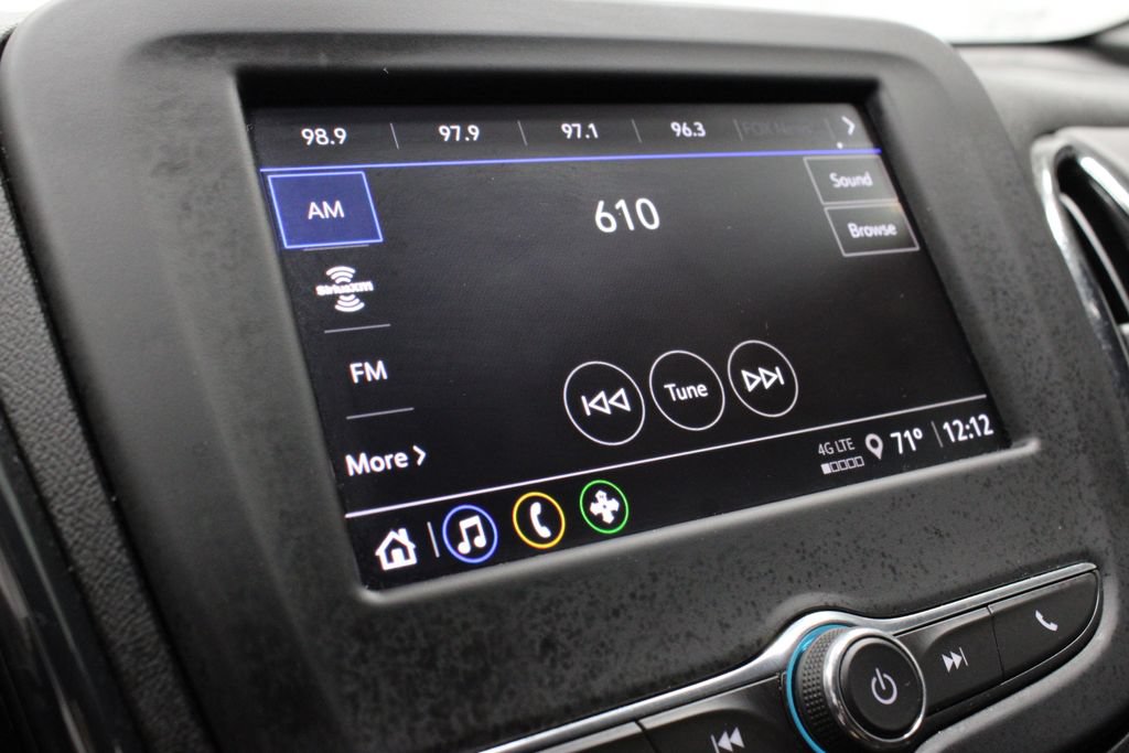 Used 2023 Chevrolet Equinox RS FWD image 2