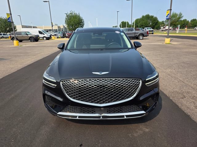 Used 2025 Genesis GV70 2.5T AWD/4WD image 4
