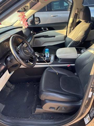 Used 2024 Kia Carnival SX Prestige image 15