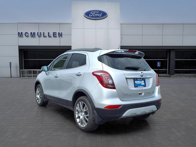 Used 2018 Buick Encore Sport Touring w/ Safety Package AWD/4WD image 5