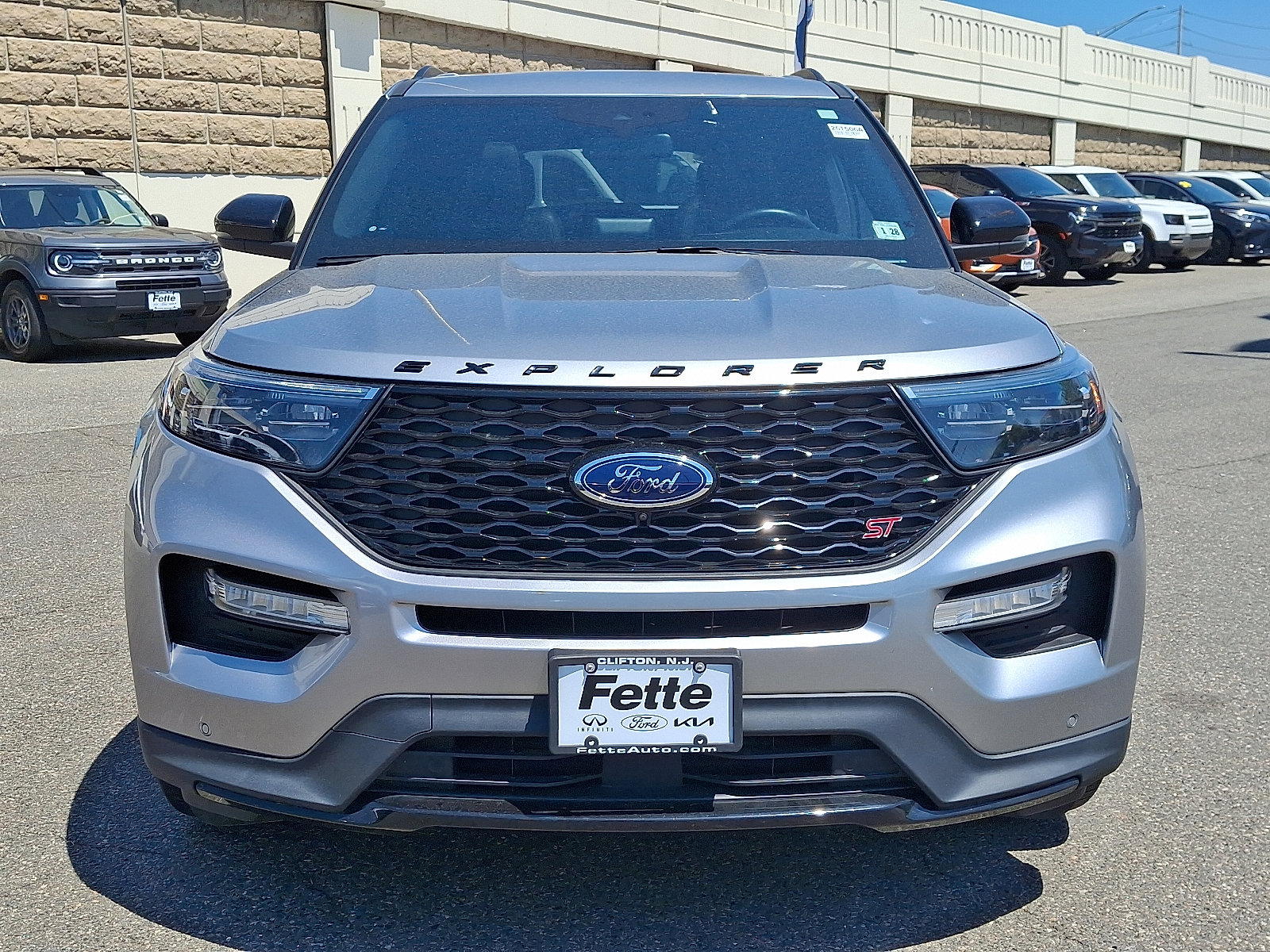Certified 2022 Ford Explorer ST w/ Equipment Group 401A AWD/4WD image 2