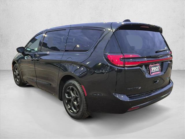 Used 2023 Chrysler Pacifica Touring-L w/ S Appearance Package FWD image 8