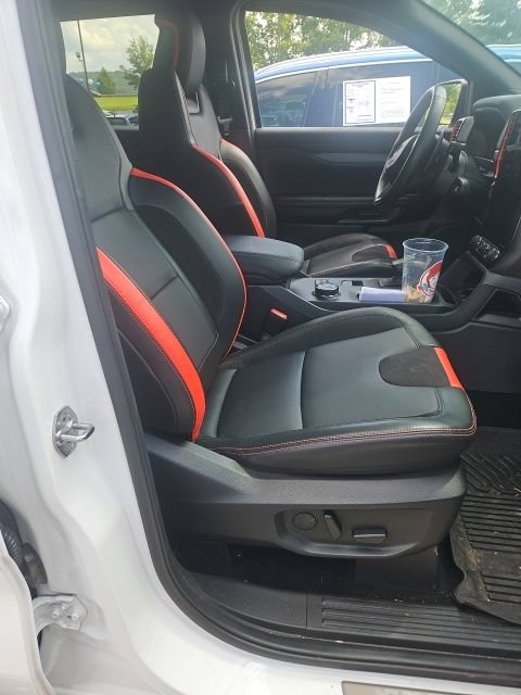 Certified 2024 Ford Ranger Raptor AWD/4WD image 31