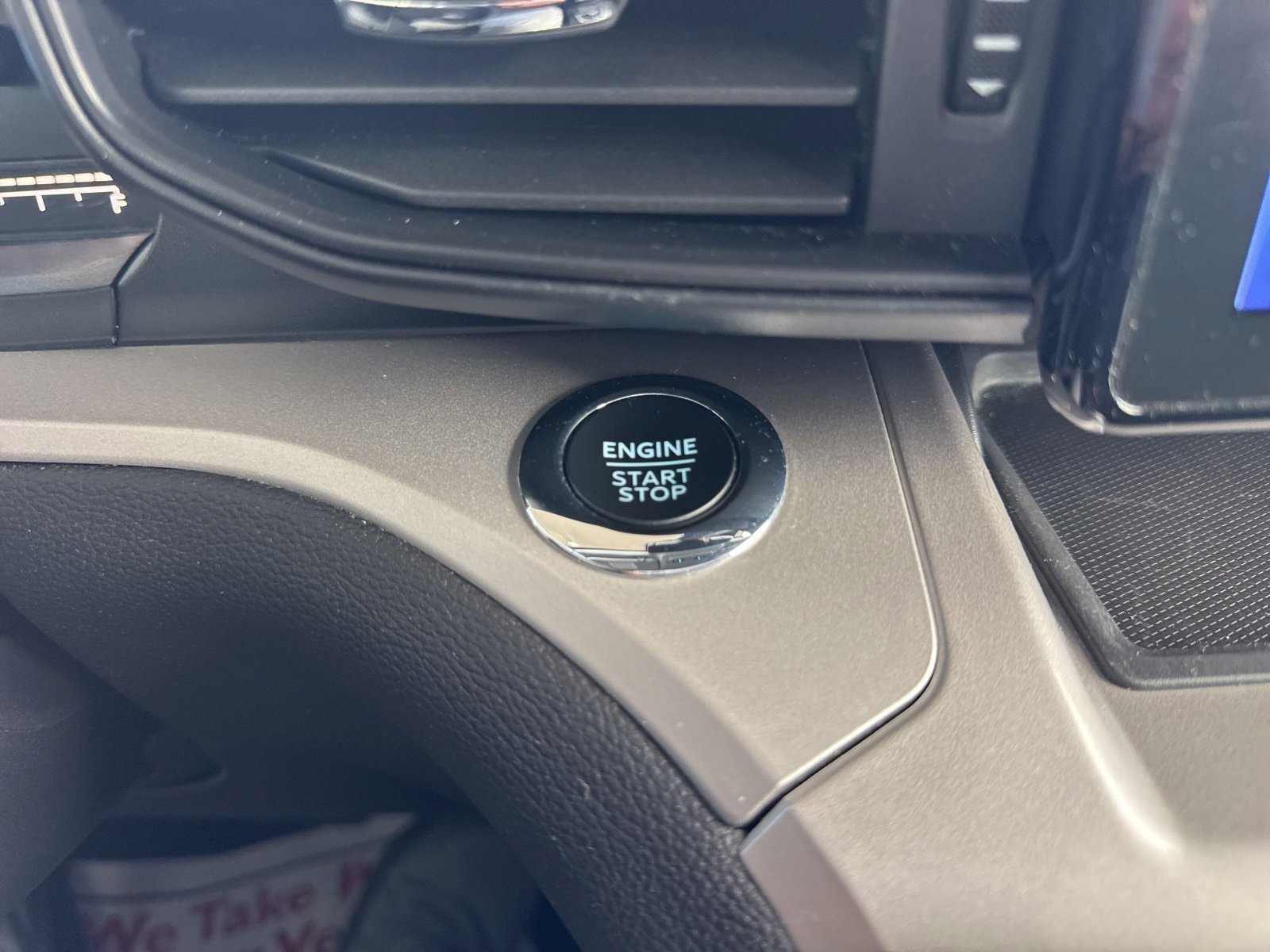 Certified 2023 Ford Explorer XLT image 33