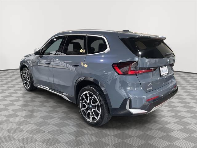 Used 2023 BMW X1 xDrive28i w/ Convenience Package AWD/4WD image 9