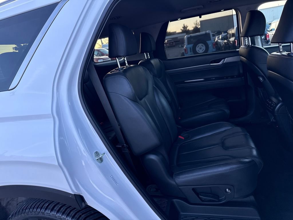 Used 2022 Hyundai Palisade SEL w/ Premium Package image 27