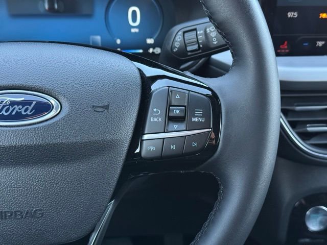 Certified 2023 Ford Escape Platinum AWD/4WD image 25
