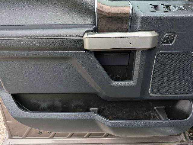 Certified 2022 Ford F350 Lariat w/ Lariat Ultimate Package AWD/4WD image 17