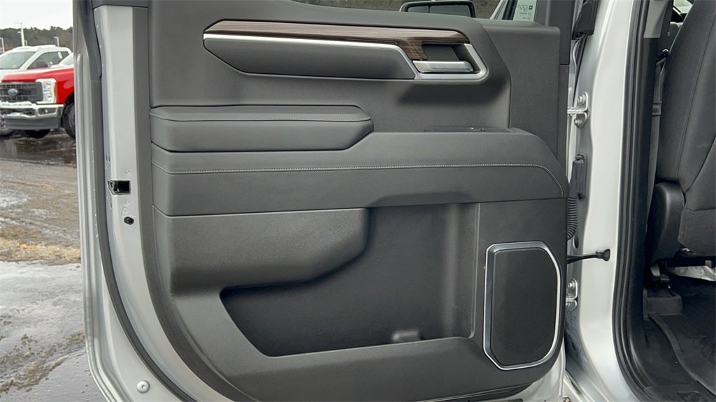 Used 2022 Chevrolet Silverado 1500 LT image 31