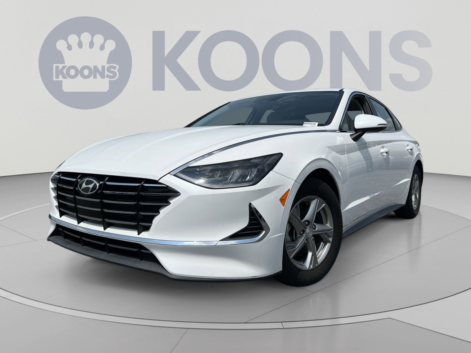 Used 2023 Hyundai Sonata SE w/ Preferred Accessory Package