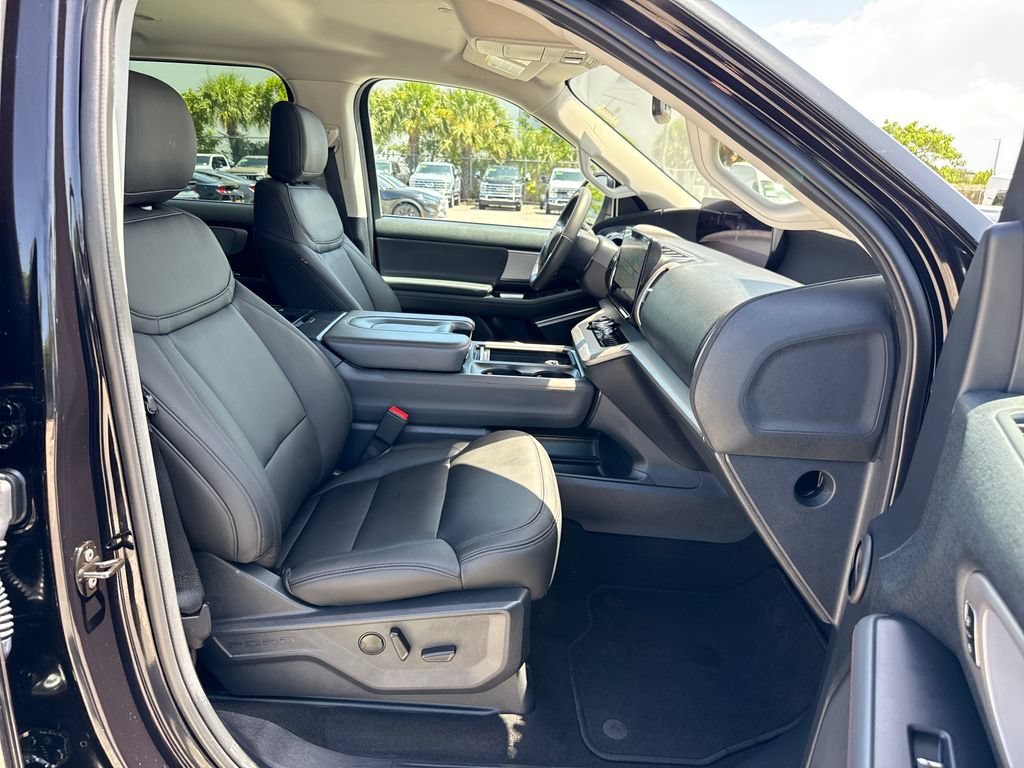 Certified 2025 Ford Expedition Active RWD image 29