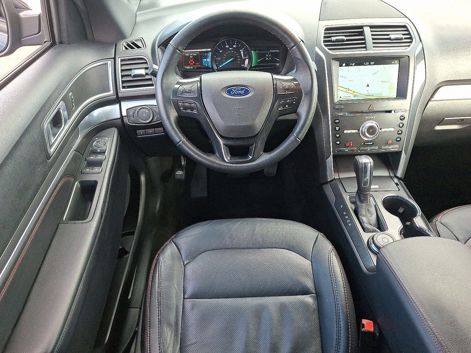 Certified 2018 Ford Explorer Sport image 11