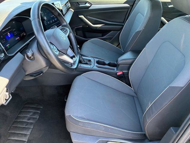 Used 2025 Volkswagen Jetta Sport FWD image 14