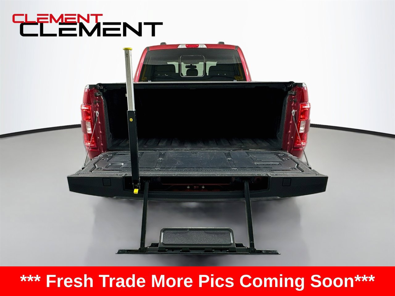 Certified 2022 Ford F150 XLT w/ Equipment Group 302A High AWD/4WD image 11