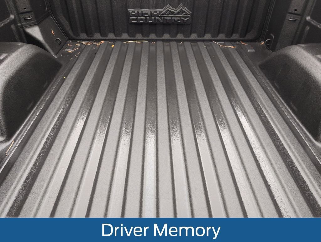 Used 2024 Chevrolet Silverado 1500 High Country w/ Technology Package image 38