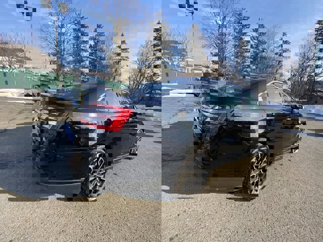 Certified 2018 Ford Taurus SEL w/ Equipment Group 201A image 8