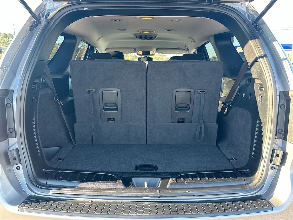 Used 2019 Dodge Durango SXT w/ 3rd Row Seating Group image 16