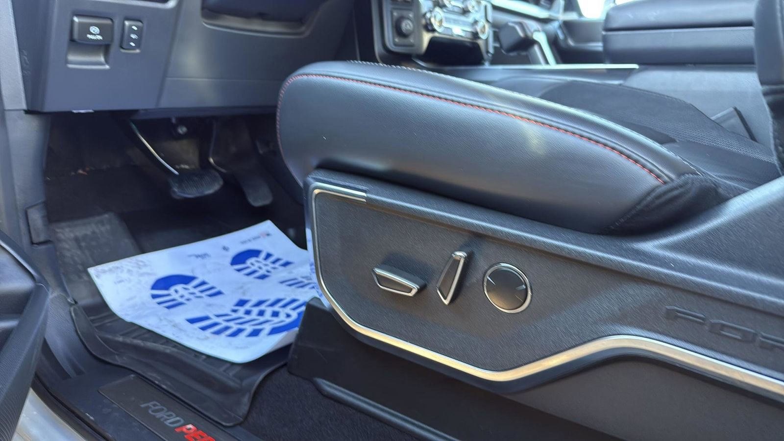 Certified 2025 Ford F150 Raptor image 11