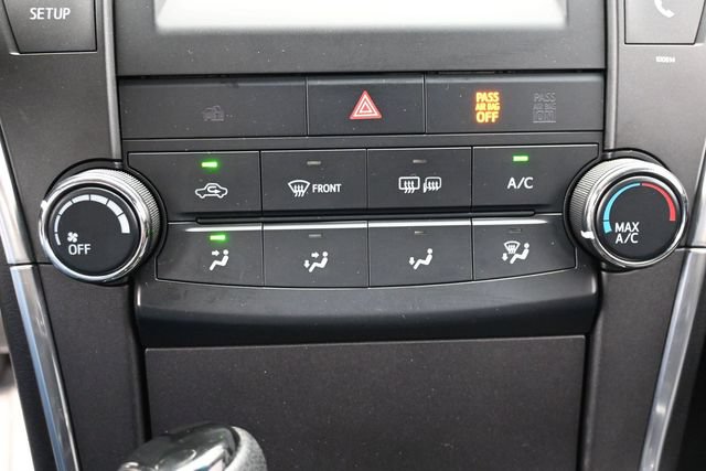 Used 2017 Toyota Camry LE FWD image 22
