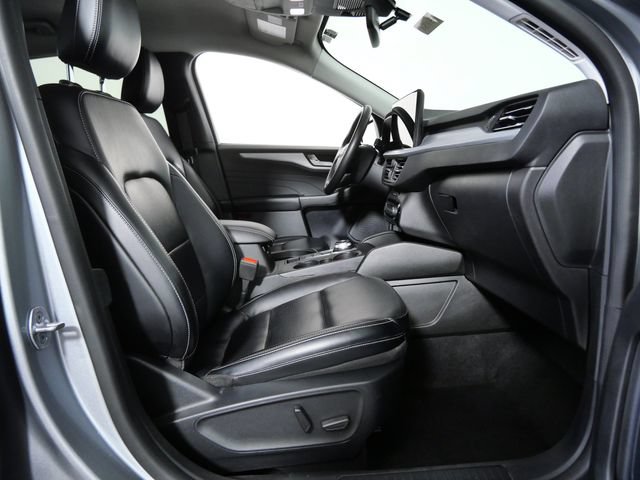 Certified 2024 Ford Escape Platinum AWD/4WD image 7