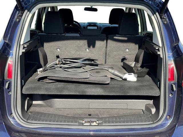 Certified 2017 Ford C-MAX Energi SE w/ Equipment Group 401A FWD image 7